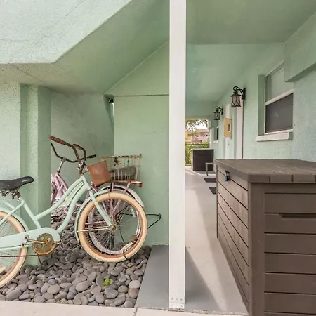 Treasure Island Retreat Steps To Beach St. Pete Beach Exterior foto